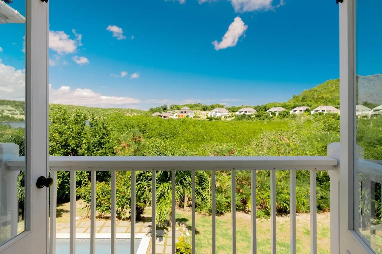 Coconut House At Nonsuch Bay, Antigua location